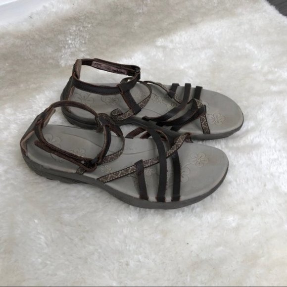 Hi-Tec Sienna Brown & Grey Strap Sandals Size 7 - Picture 3 of 6